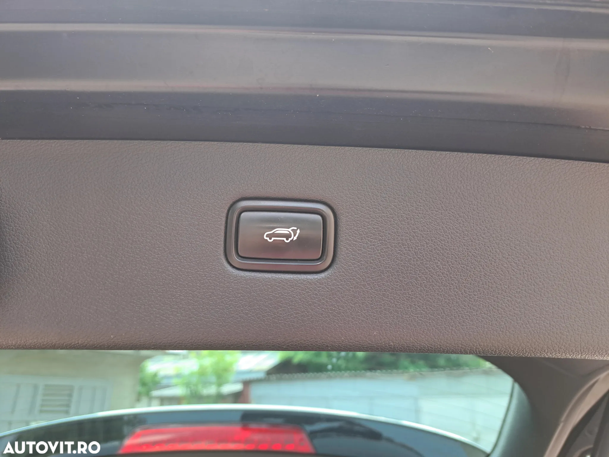 Hyundai Tucson 2.0 CRDI 4WD 6AT Luxury+ - 13
