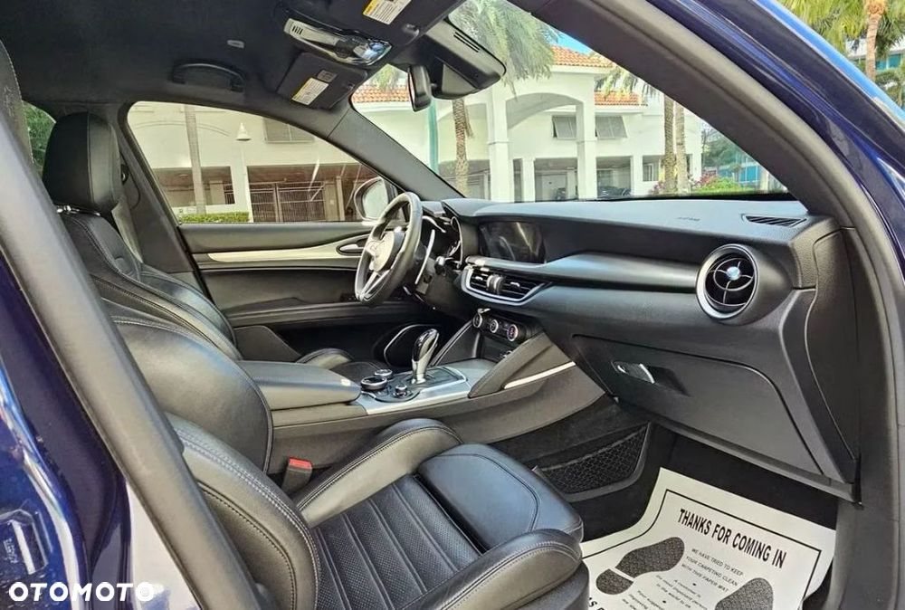 Alfa Romeo Stelvio 2.0 Turbo 16V AT8-Q4 Veloce Ti - 7