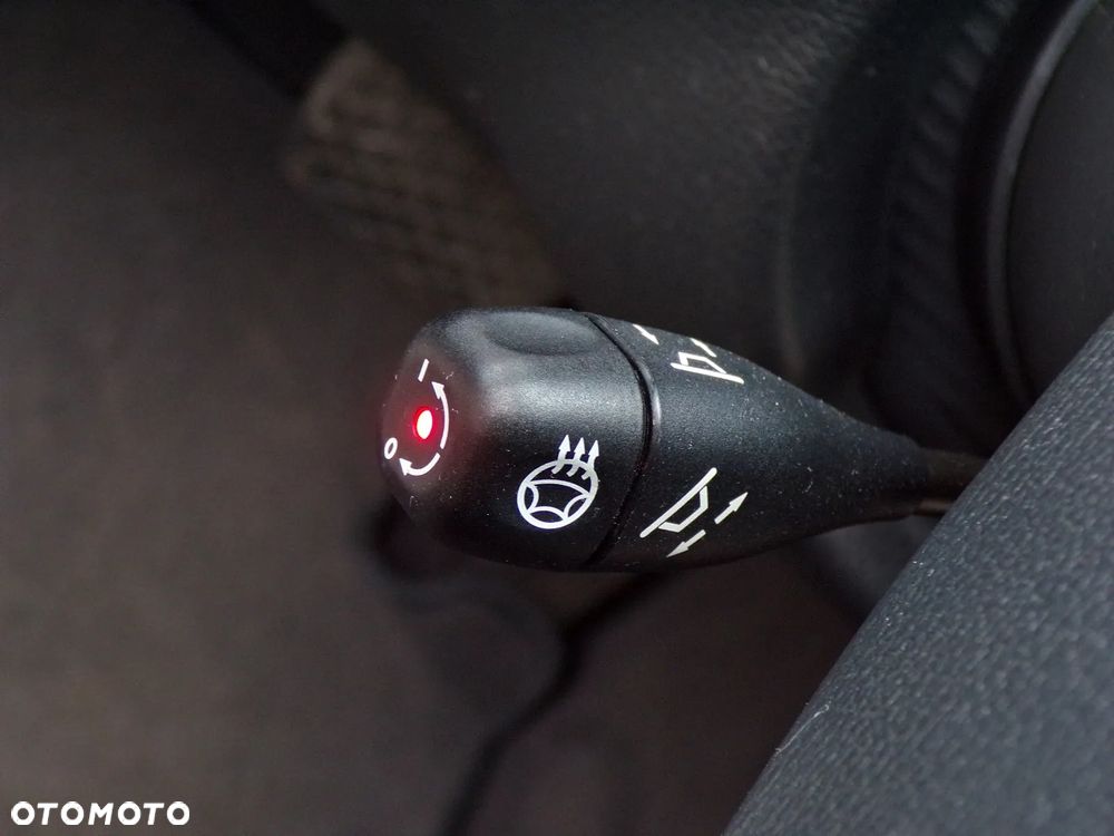 Mercedes-Benz Klasa E 500 T 4Matic Automatik Avantgarde - 21