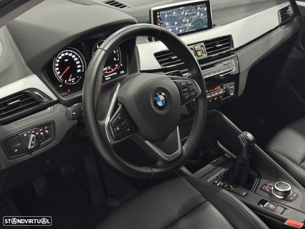 BMW X1 16 d sDrive Advantage - 28