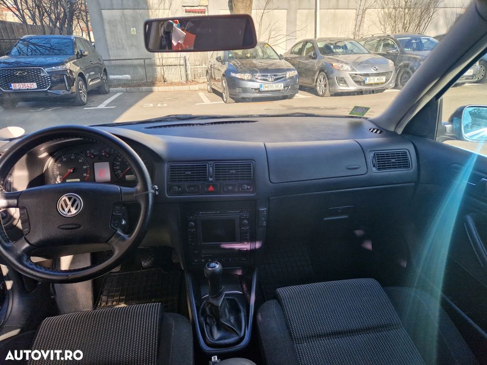 Volkswagen Golf 1.6 Trendline - 9