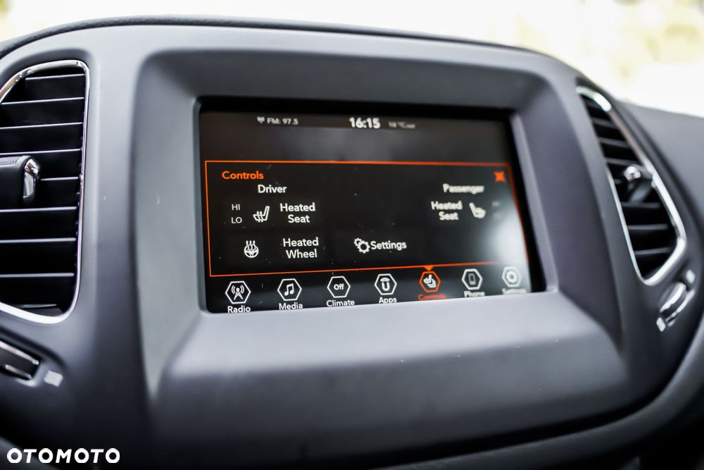 Jeep Compass - 21