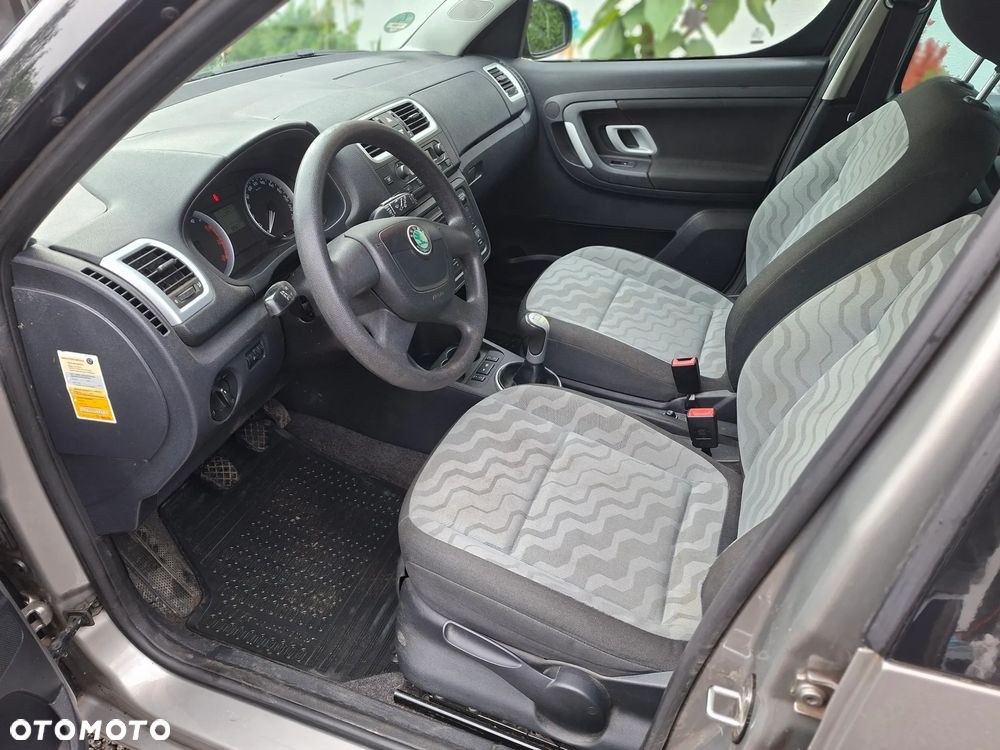 Skoda Roomster 1.6 16V Comfort PLUS EDITION - 5