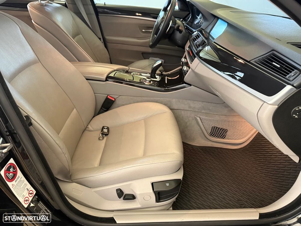 BMW 525 d Line Luxury Auto - 12