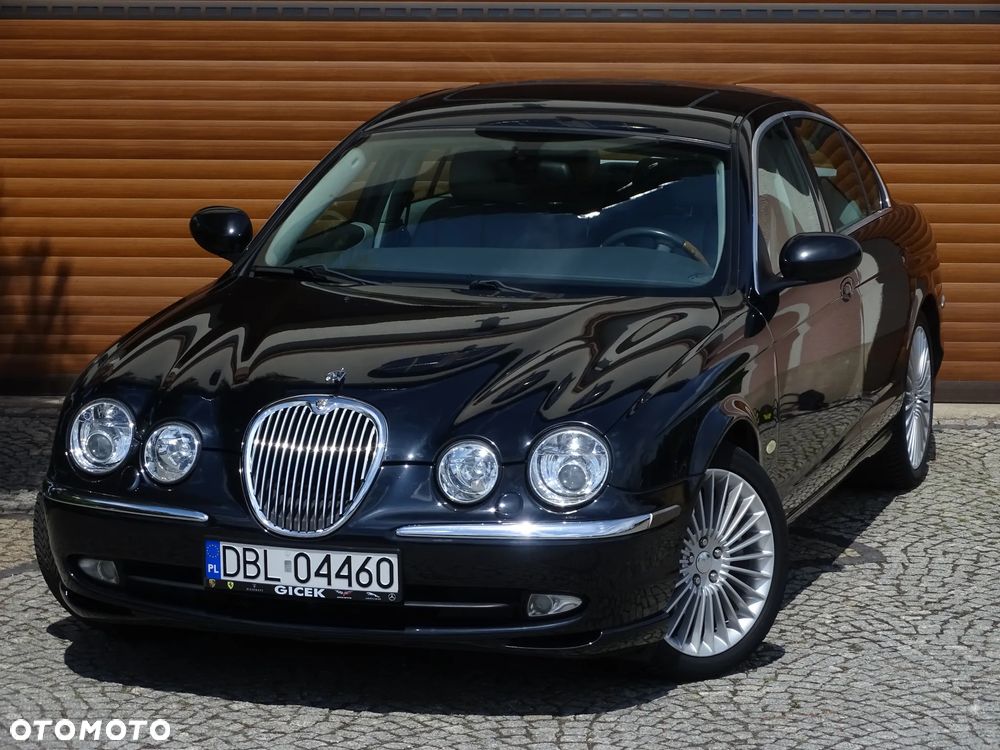 Jaguar S-Type - 2
