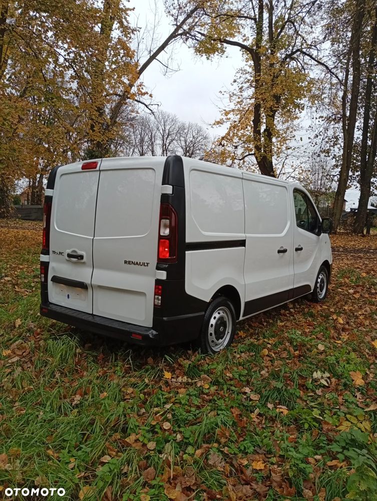 Renault Trafic - 4