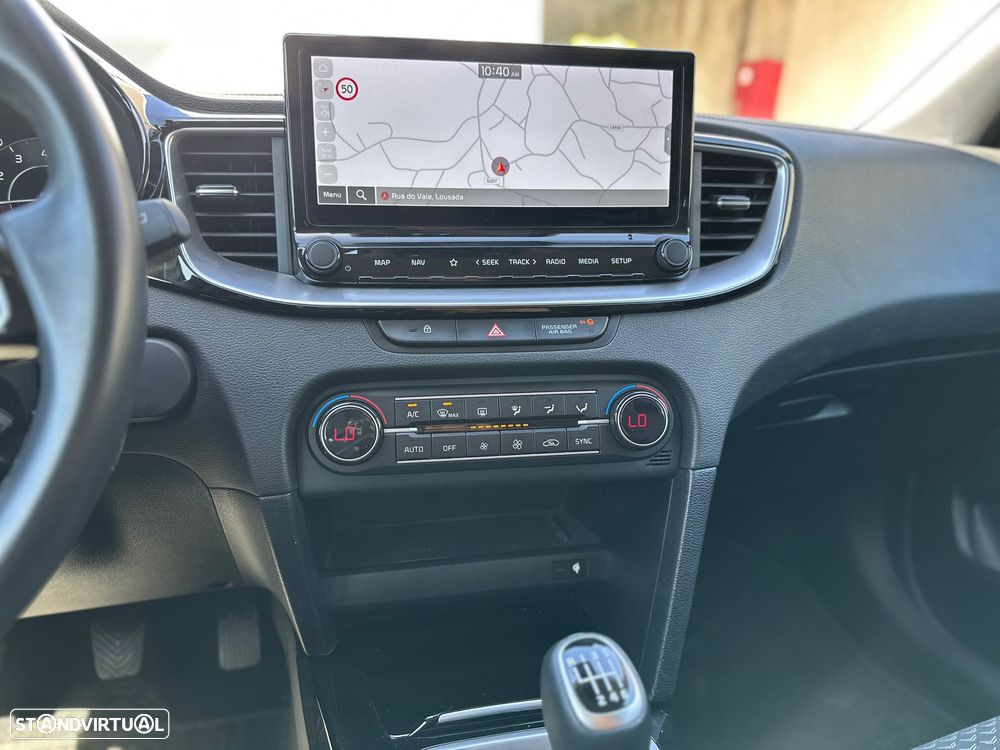 Kia Ceed SW 1.0 T-GDI Drive - 27
