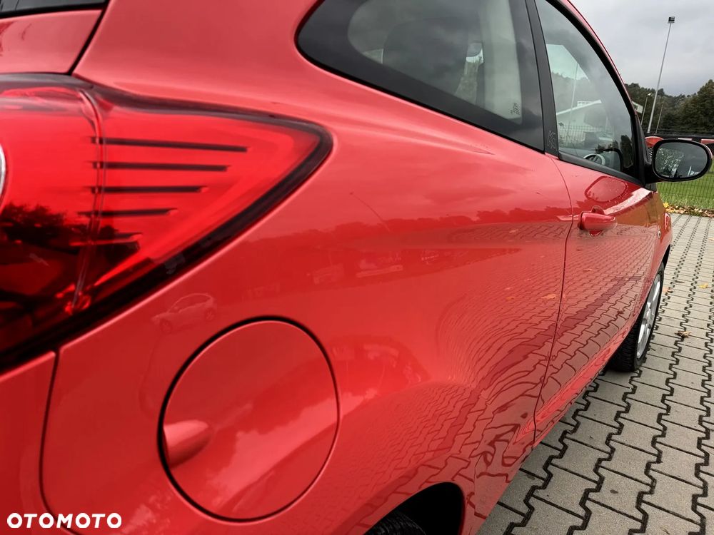 Ford KA 1.2 Start-Stopp-System Champions Edition - 16