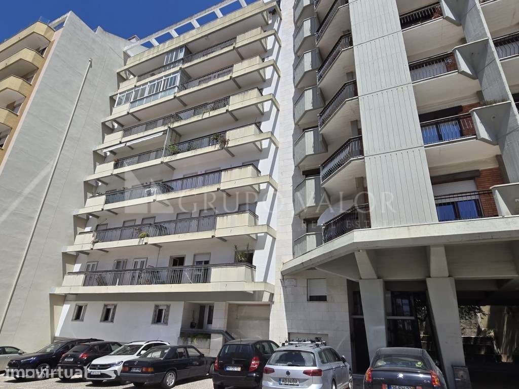 Apartamento Alvalade T3 renovado a estrear - Grande imagem: 2/16