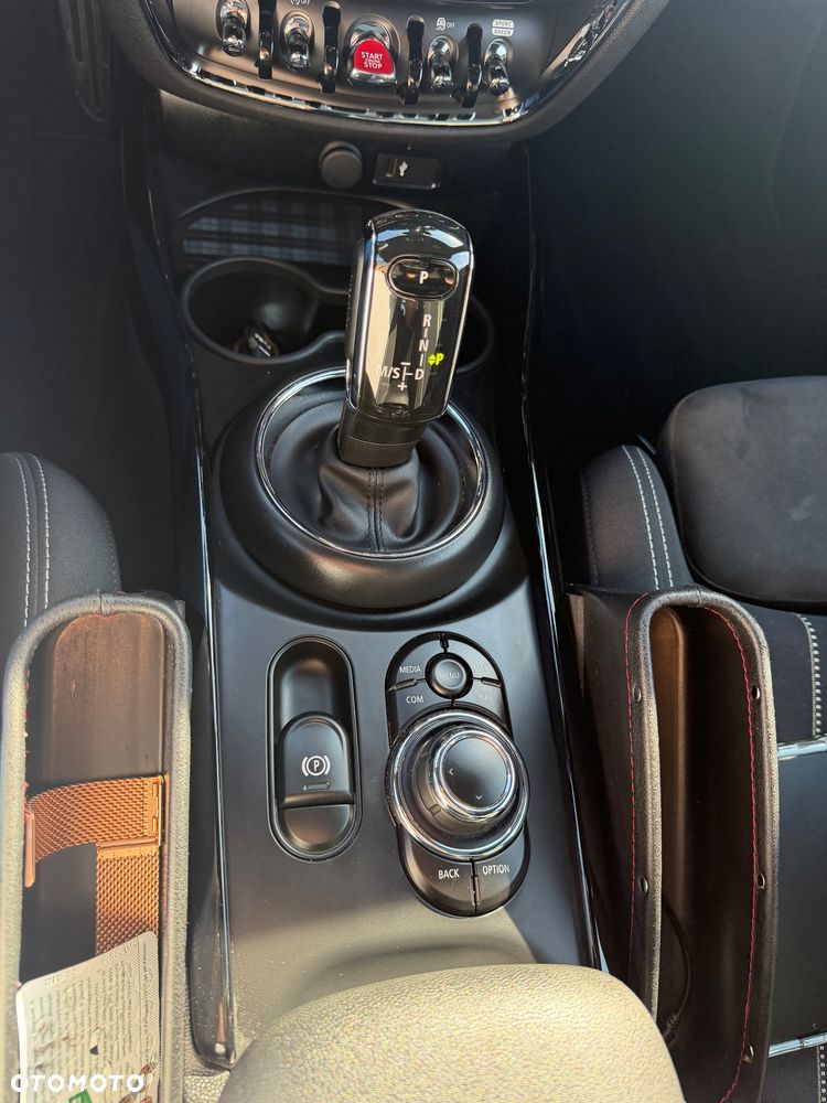 MINI John Cooper Works ALL4 sport - 16