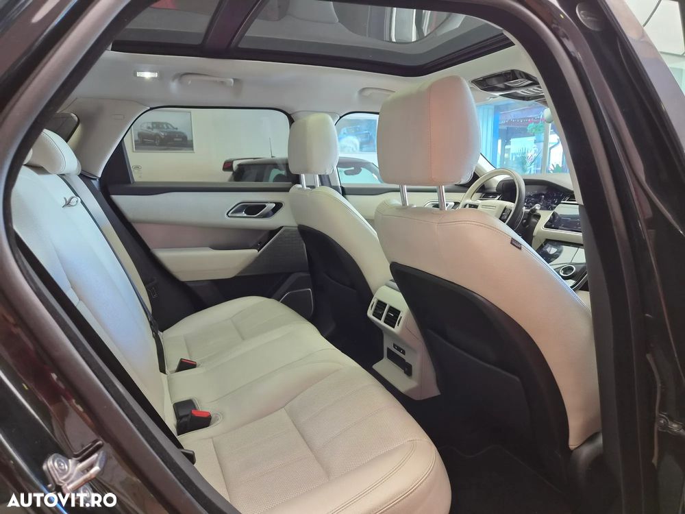 Land Rover Range Rover Velar 3.0 D300 MHEV Dynamic SE - 17