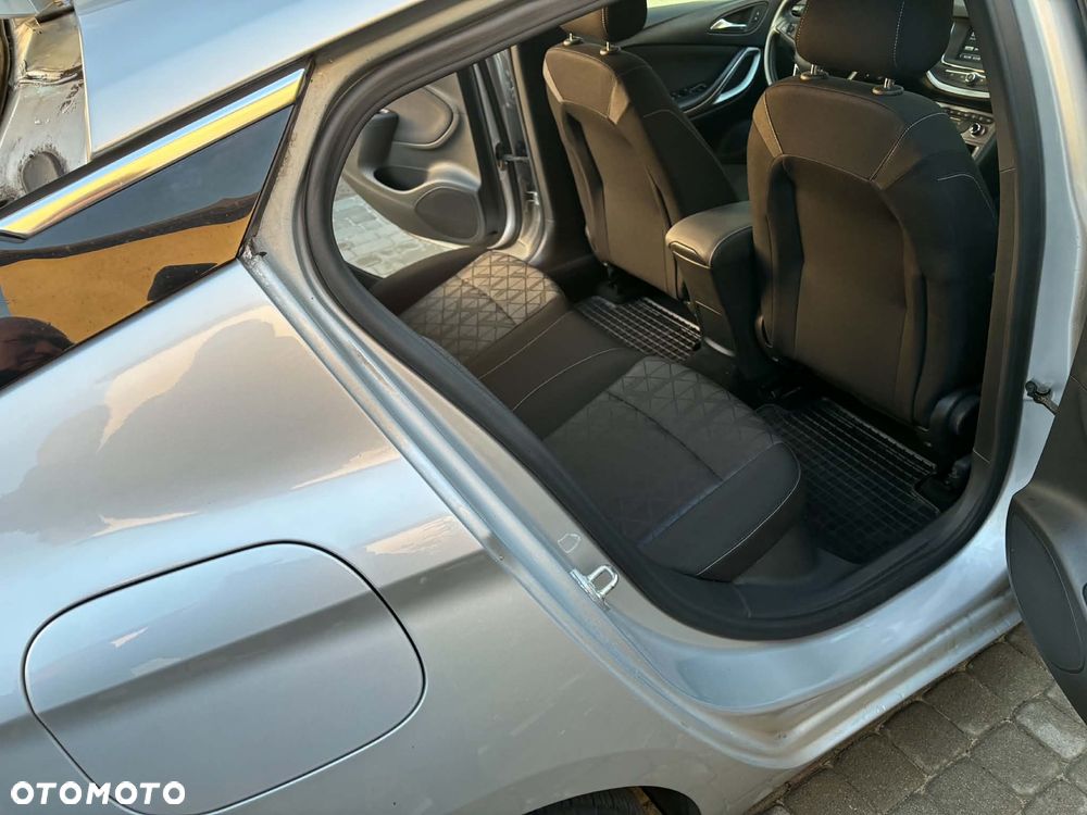 Opel Astra - 22