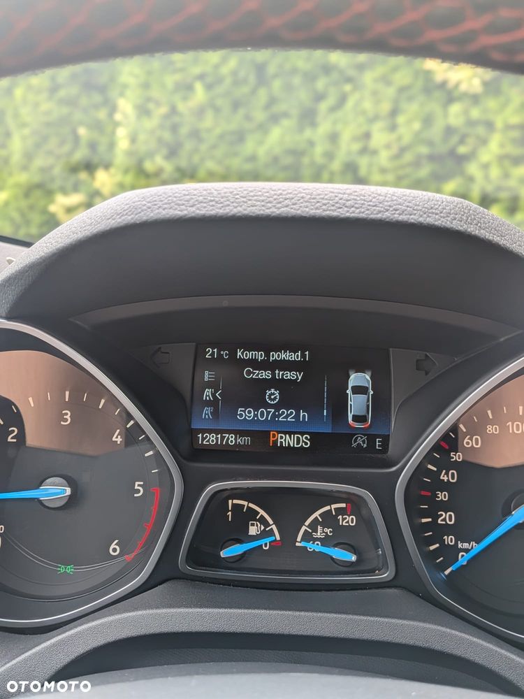 Ford Kuga 2.0 EcoBlue 4x4 ST-LINE - 26
