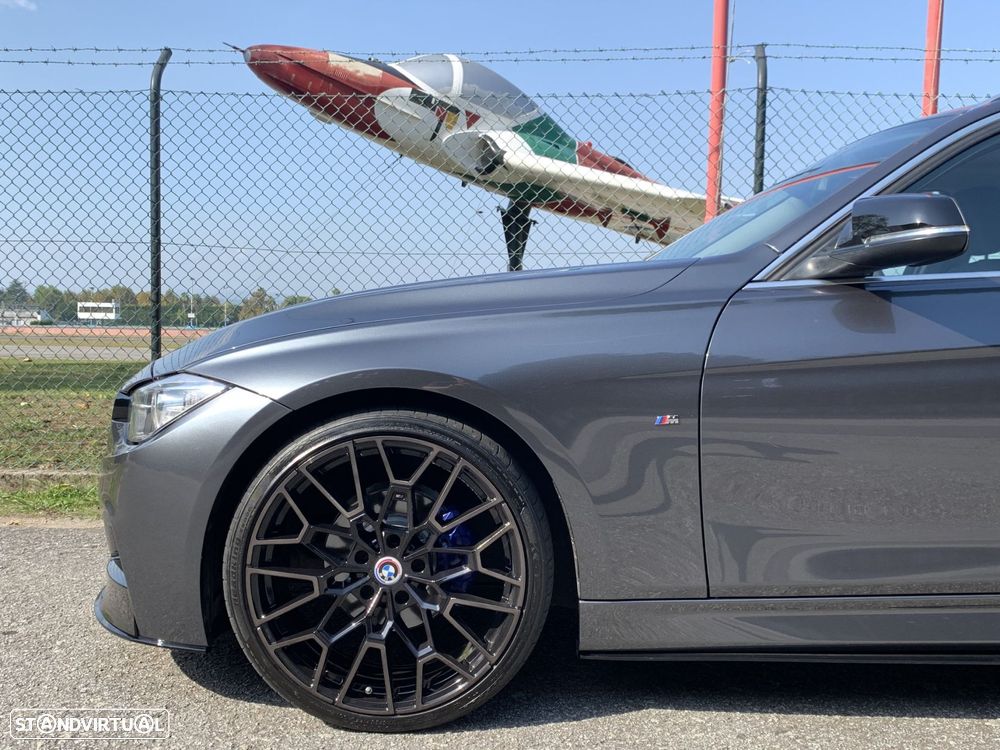 BMW 320 d Touring Auto Pack M - 42