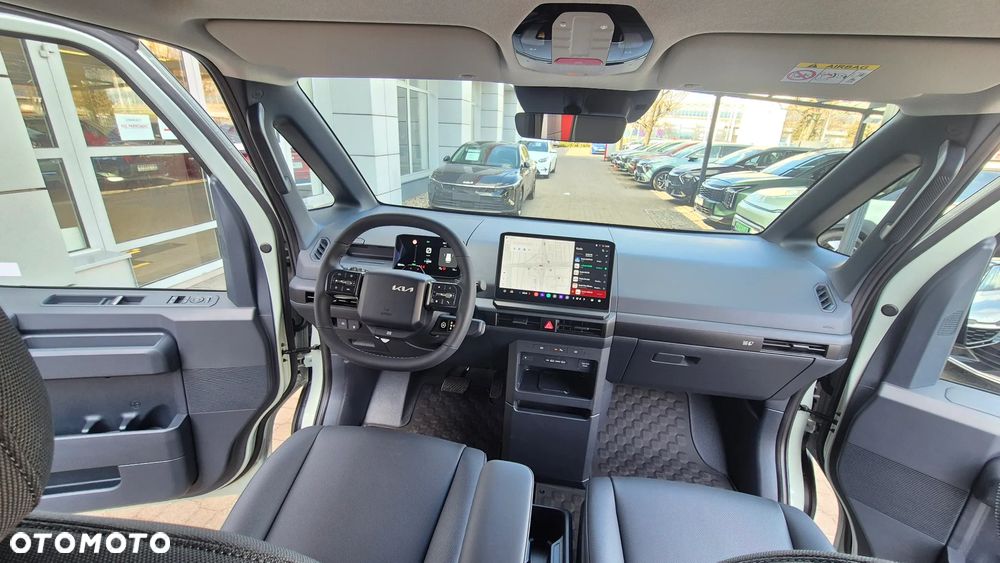 Kia PV5 - 16