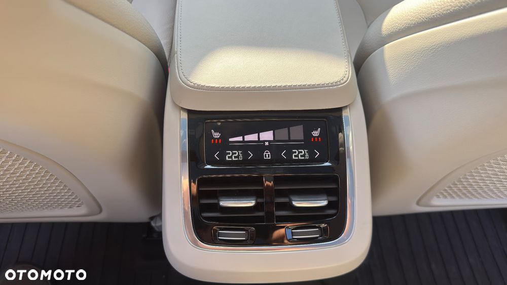 Volvo XC 90 T8 AWD Recharge Plus Bright - 18