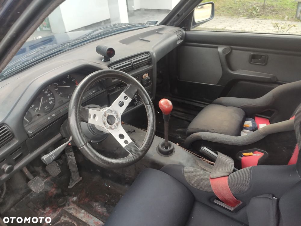BMW Seria 3 - 22