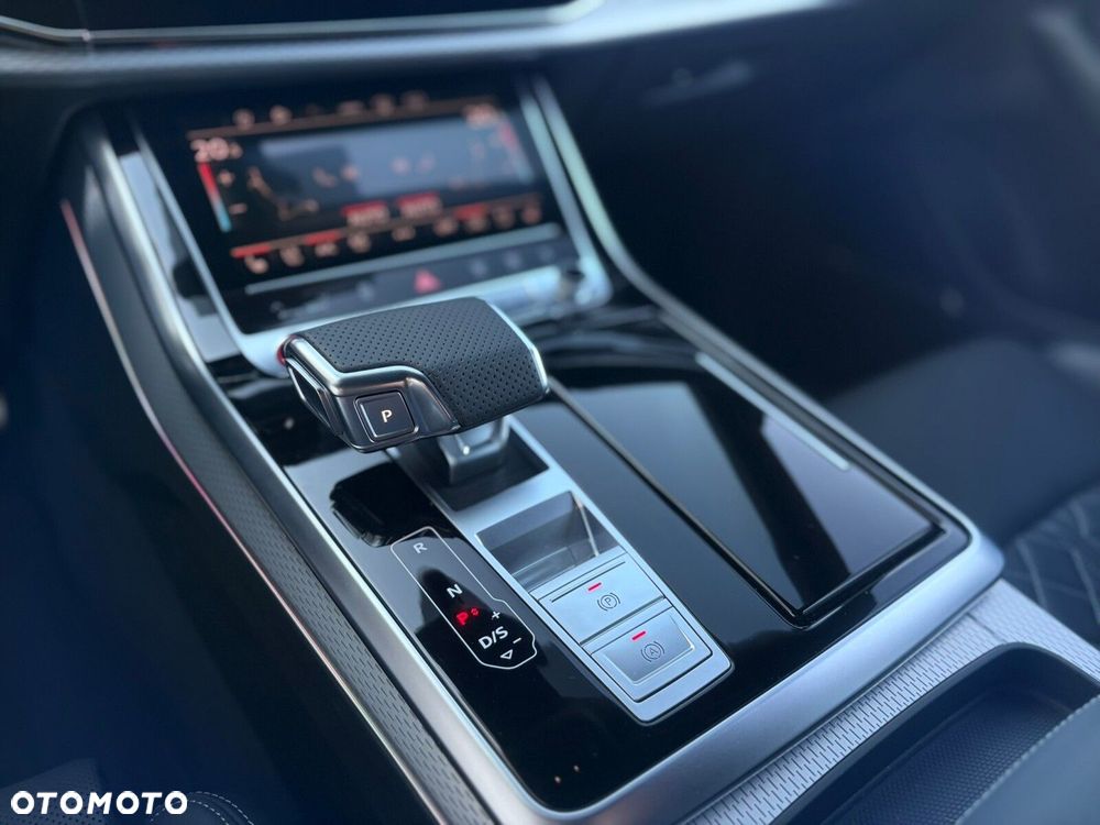 Audi SQ8 TFSI Quattro Tiptronic - 27