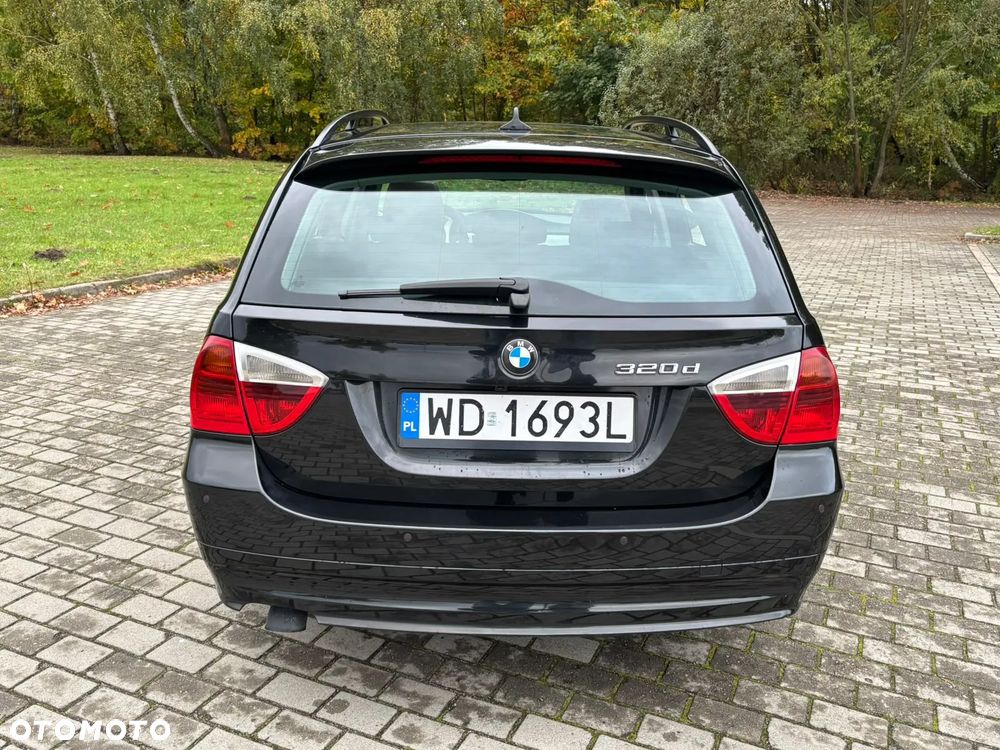 BMW Seria 3 2006 photo 5