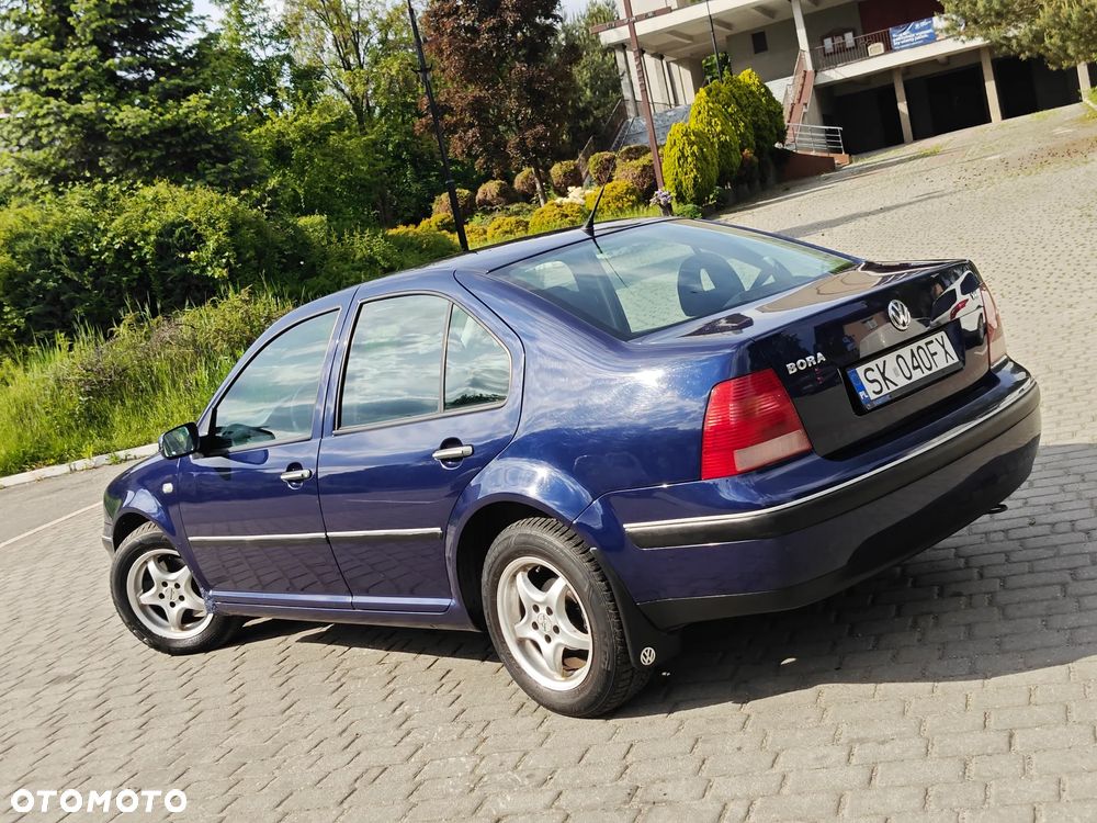 Volkswagen Bora 1.6 Comfortline - 2