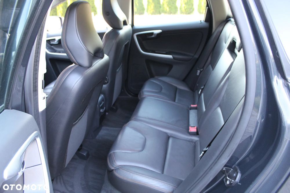 Volvo XC 60 D4 Edition Pro - 7