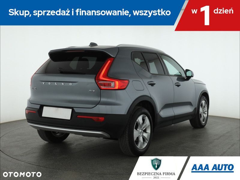 Volvo XC 40 - 7