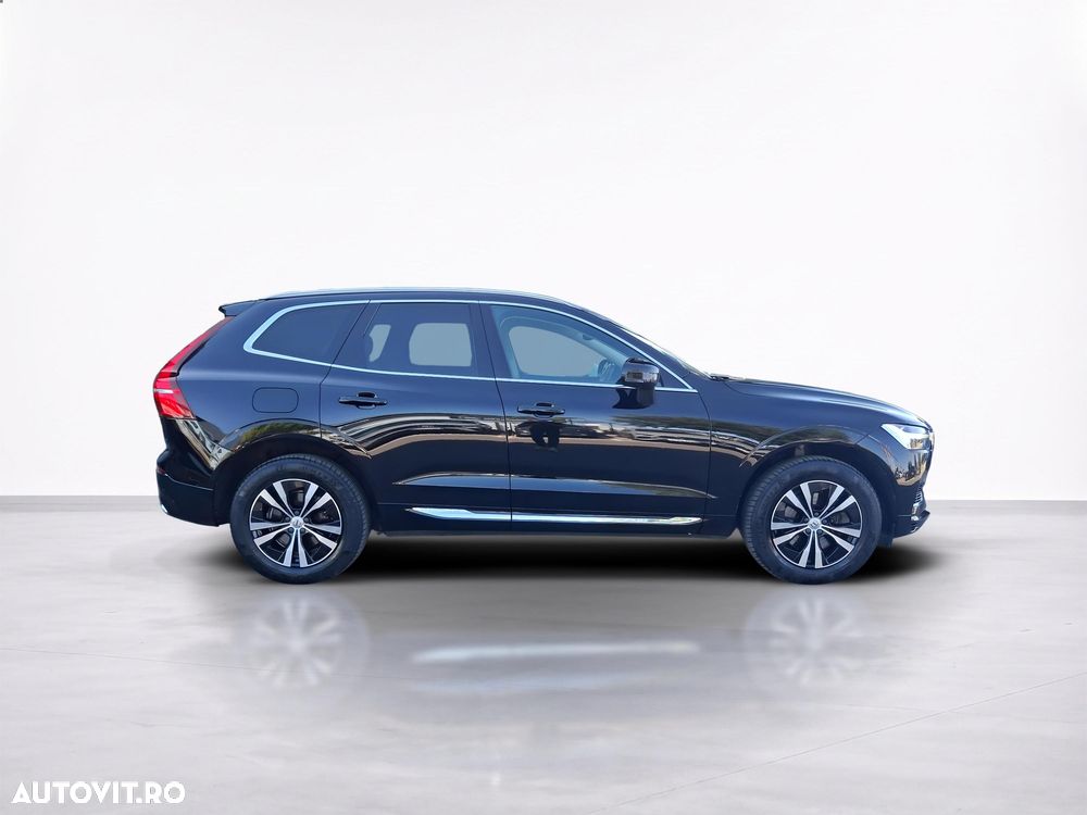 Volvo XC 60 T6 AWD Recharge Geartronic Inscription - 8