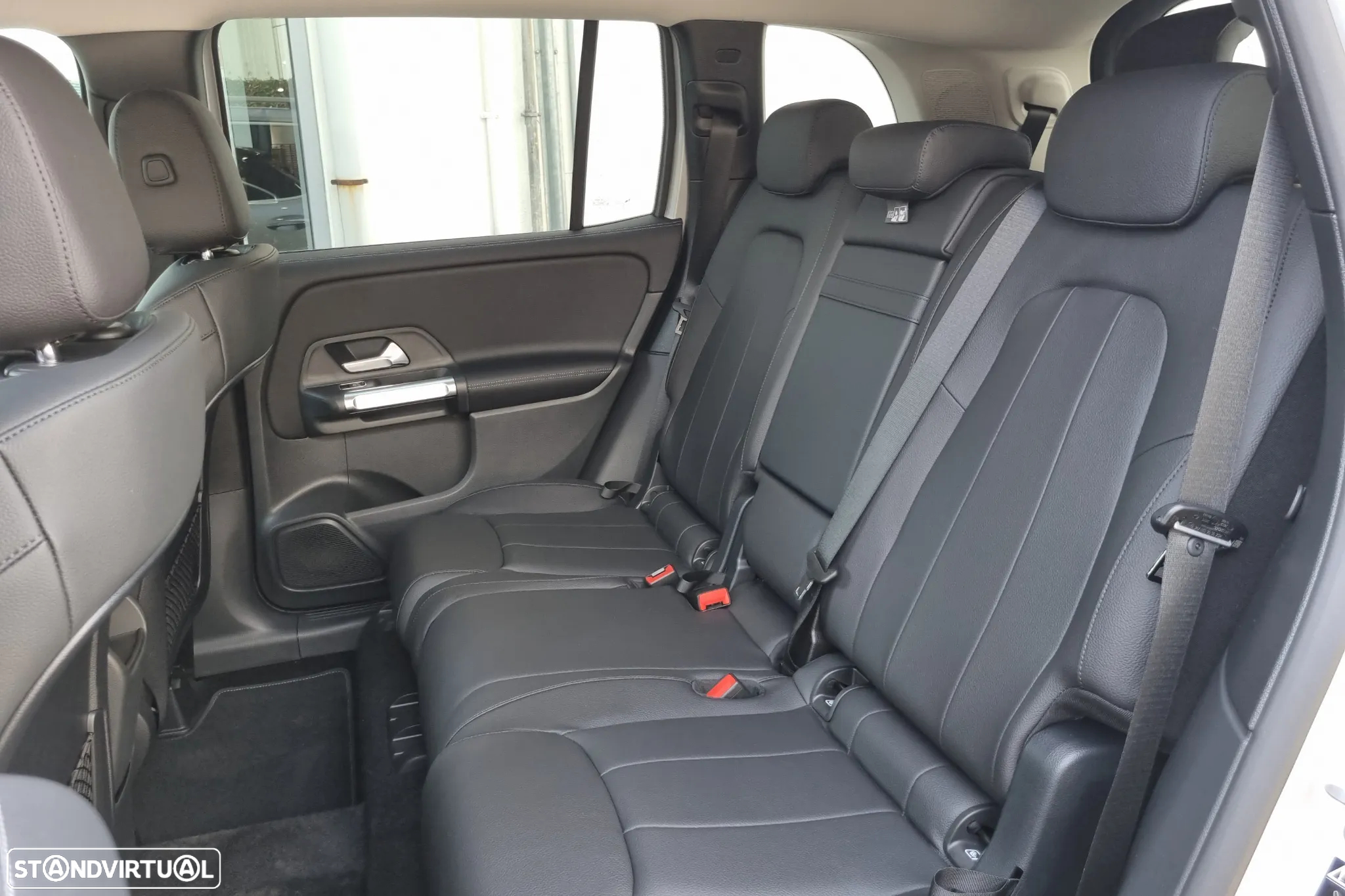 Mercedes-Benz GLB 180 d Progressive - 22