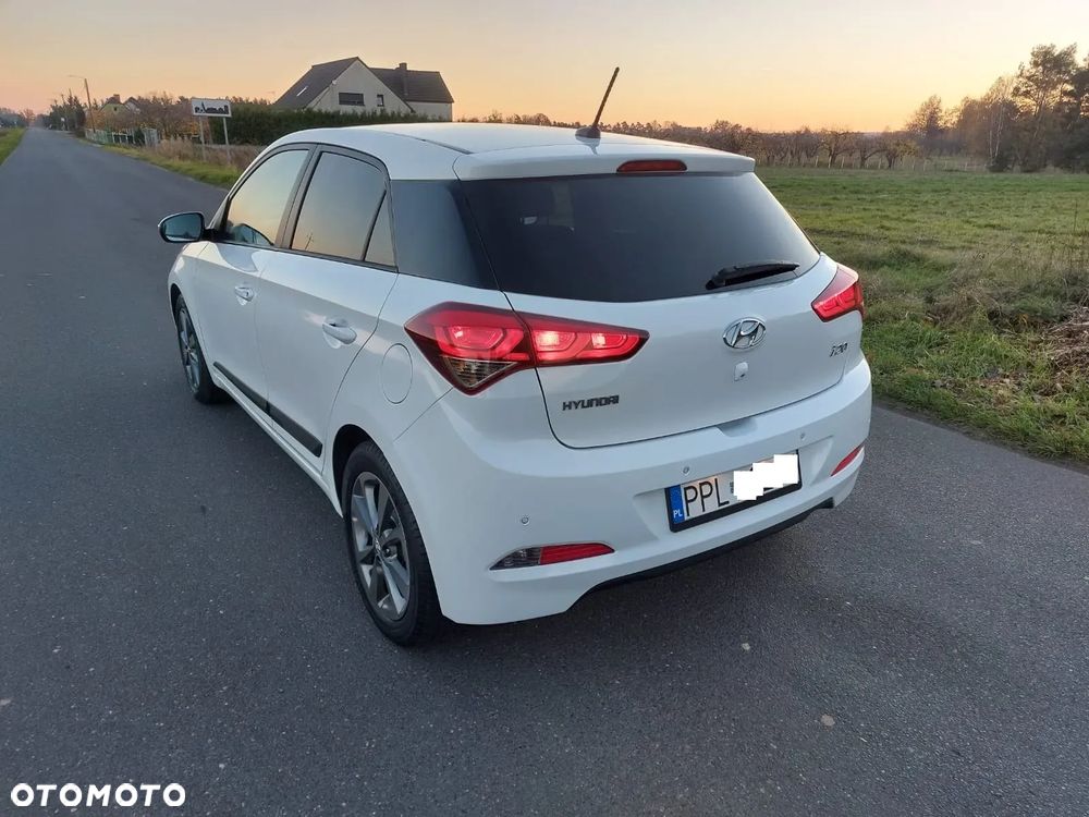 Hyundai i20 - 3