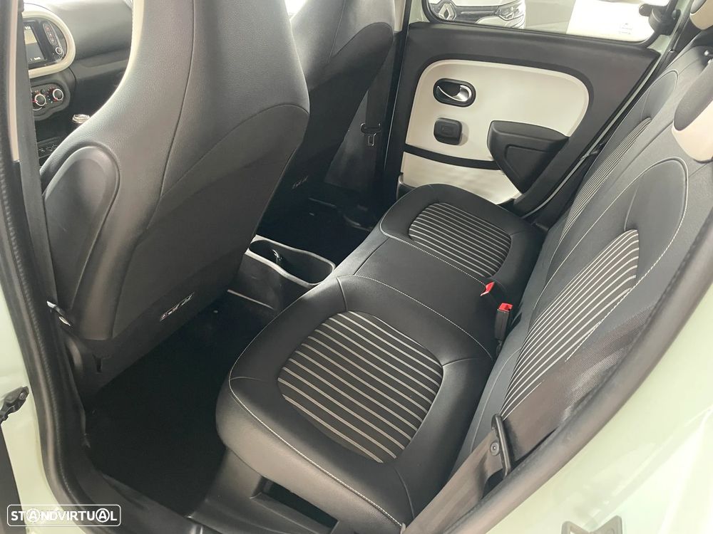 Renault Twingo TCE 90 INTENS - 13