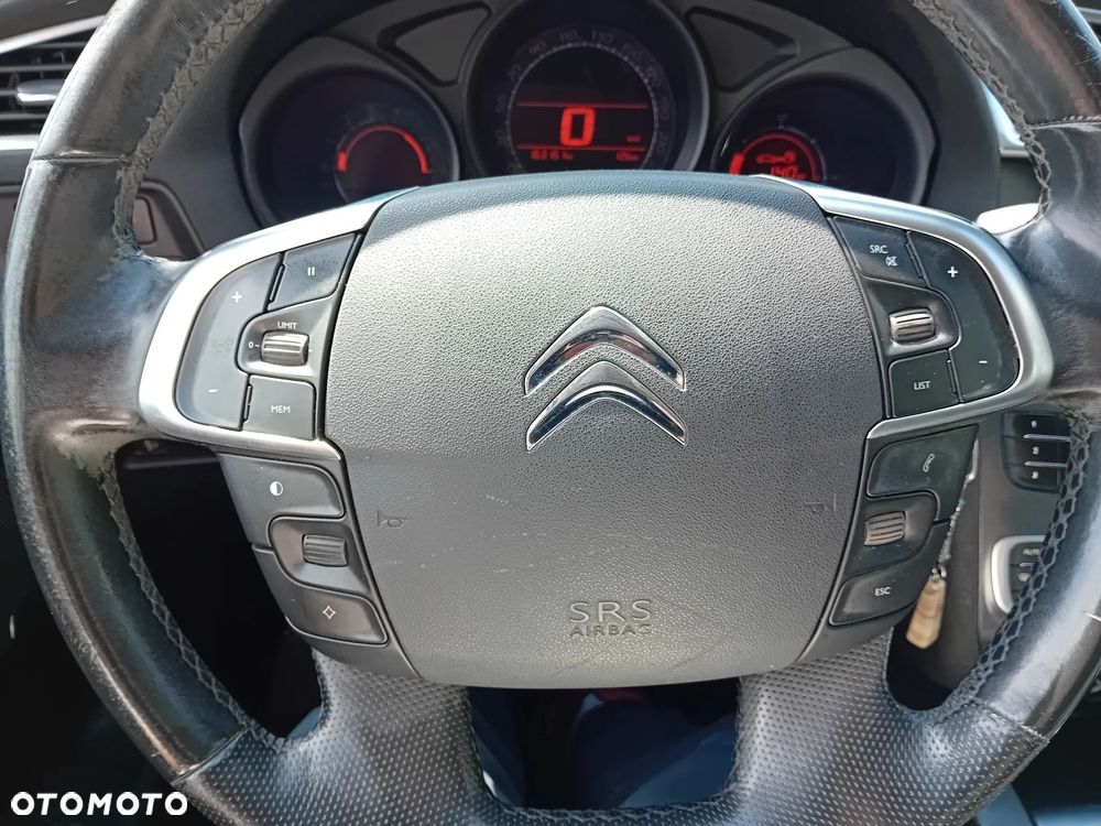 Citroën C4 HDi 90 Attraction - 6