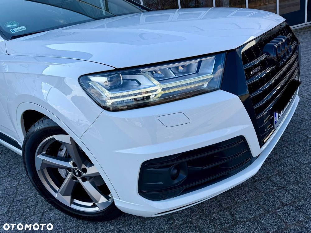 Audi Q7 45 TDI Quattro Tiptronic - 16
