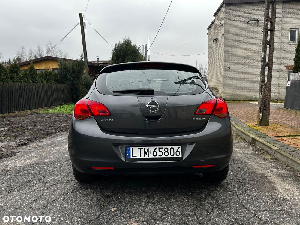 Opel Astra - 6