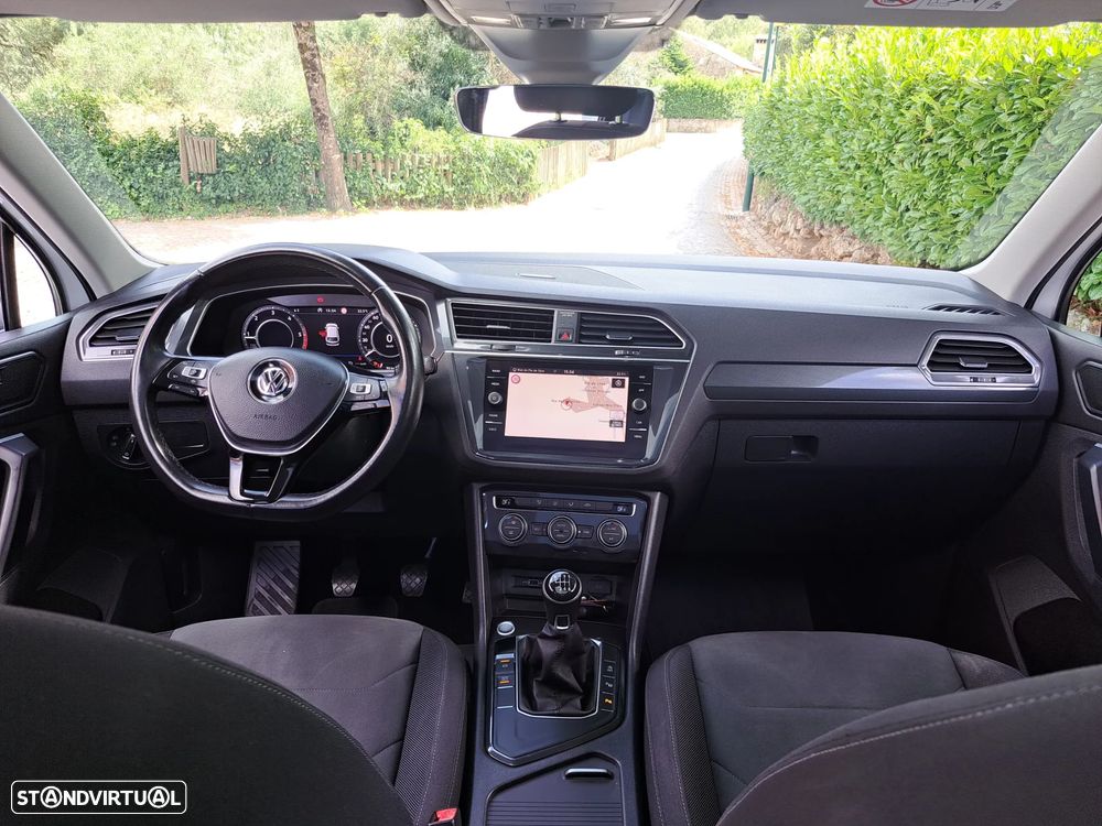 VW Tiguan 2.0 TDI Conceptline - 3