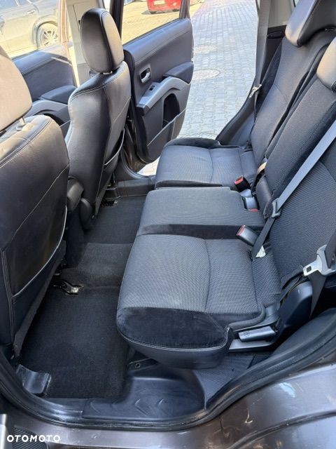 Mitsubishi Outlander 2.0 DID Instyle - 7