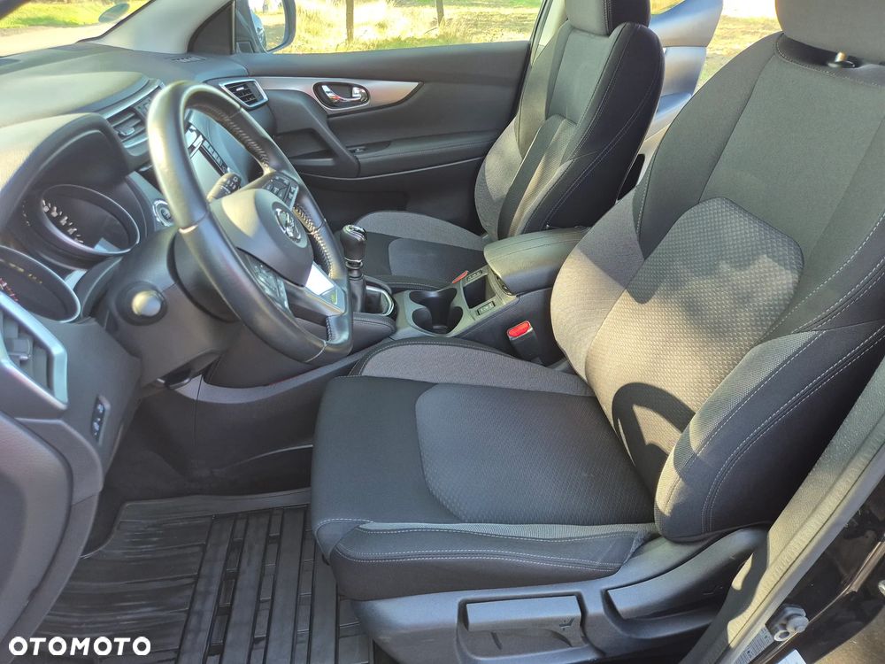 Nissan Qashqai 1.3 DIG-T N-Connecta - 15
