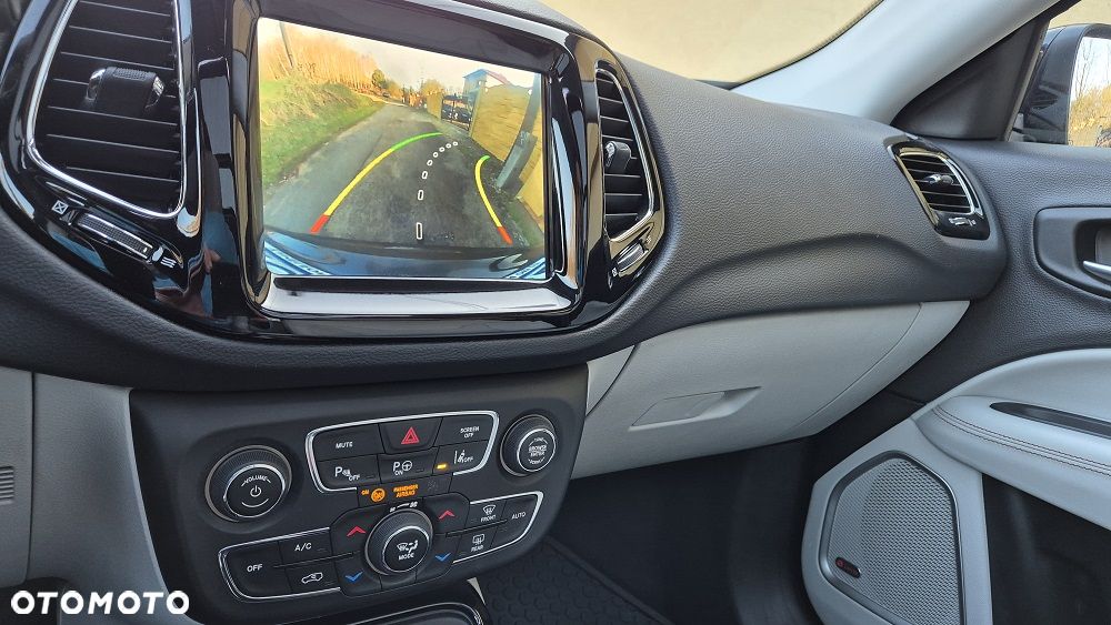 Jeep Compass 1.4 MultiAir Limited - 10