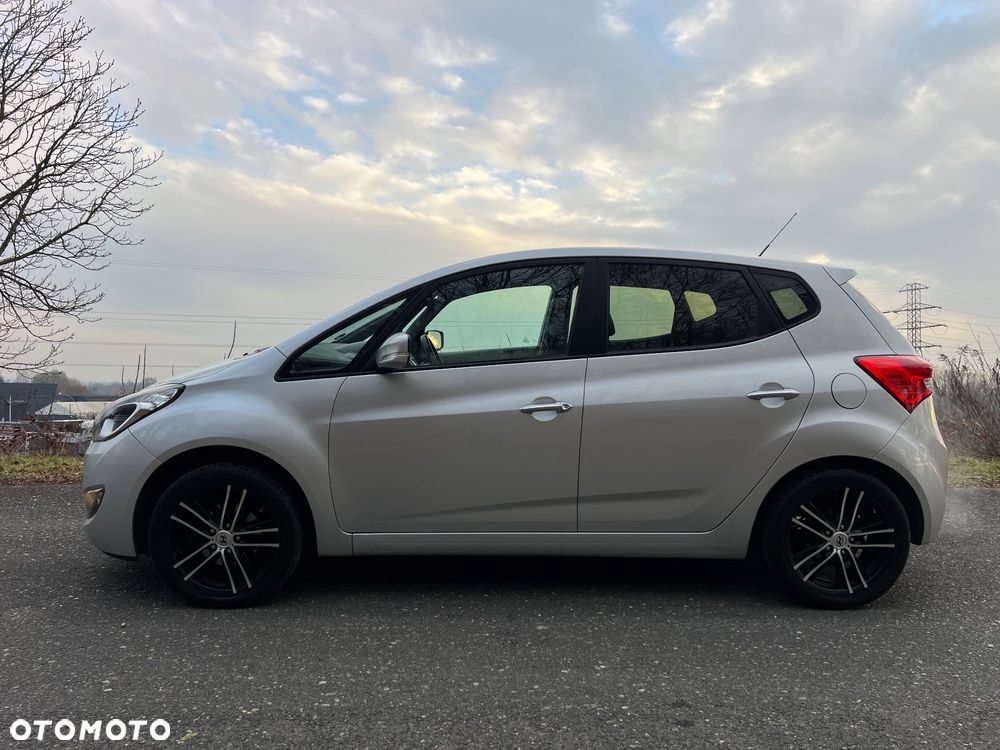 Hyundai ix20 1.4 UEFA EURO 2012 Edition - 8