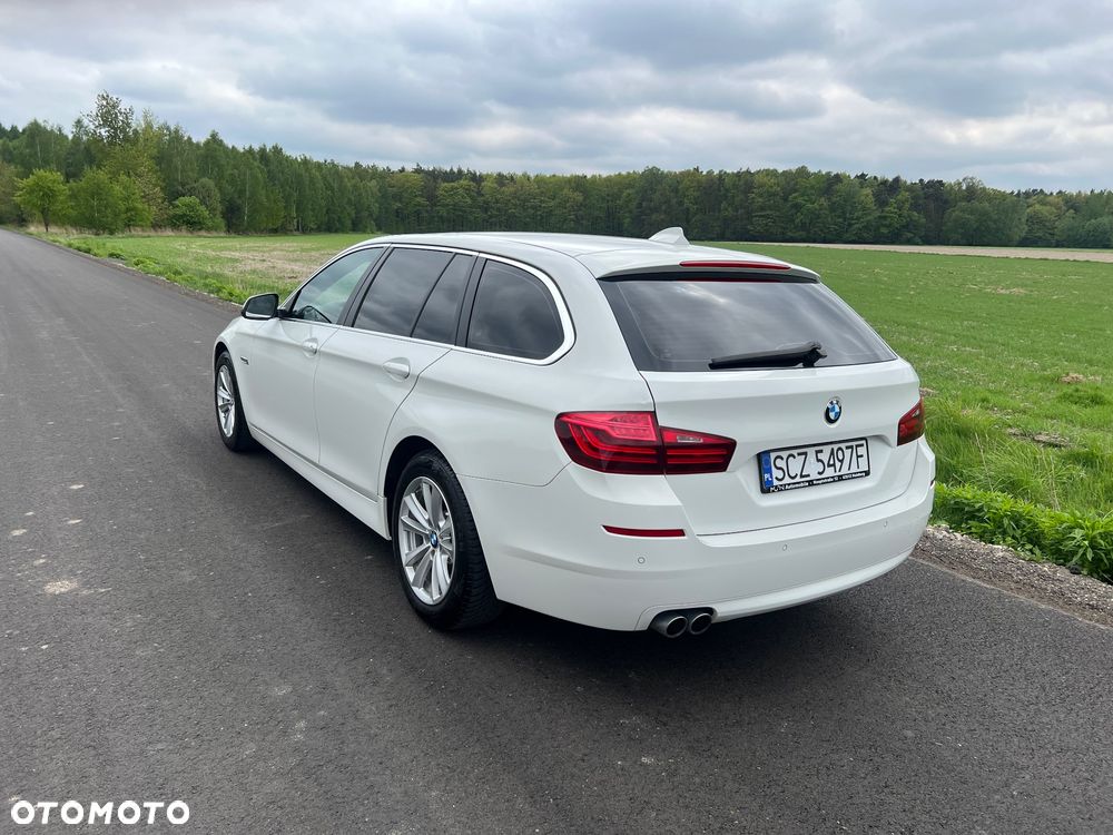 BMW Seria 5 520d Luxury Line - 7