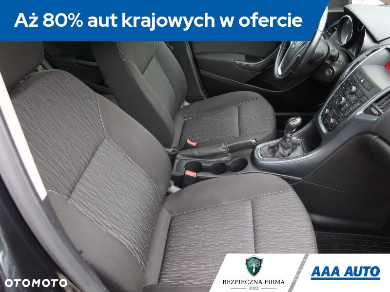 Opel Astra - 10