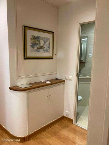 Apartamento T3 para arrendar em Miraflores (Algés) - Grande imagem: 3/11