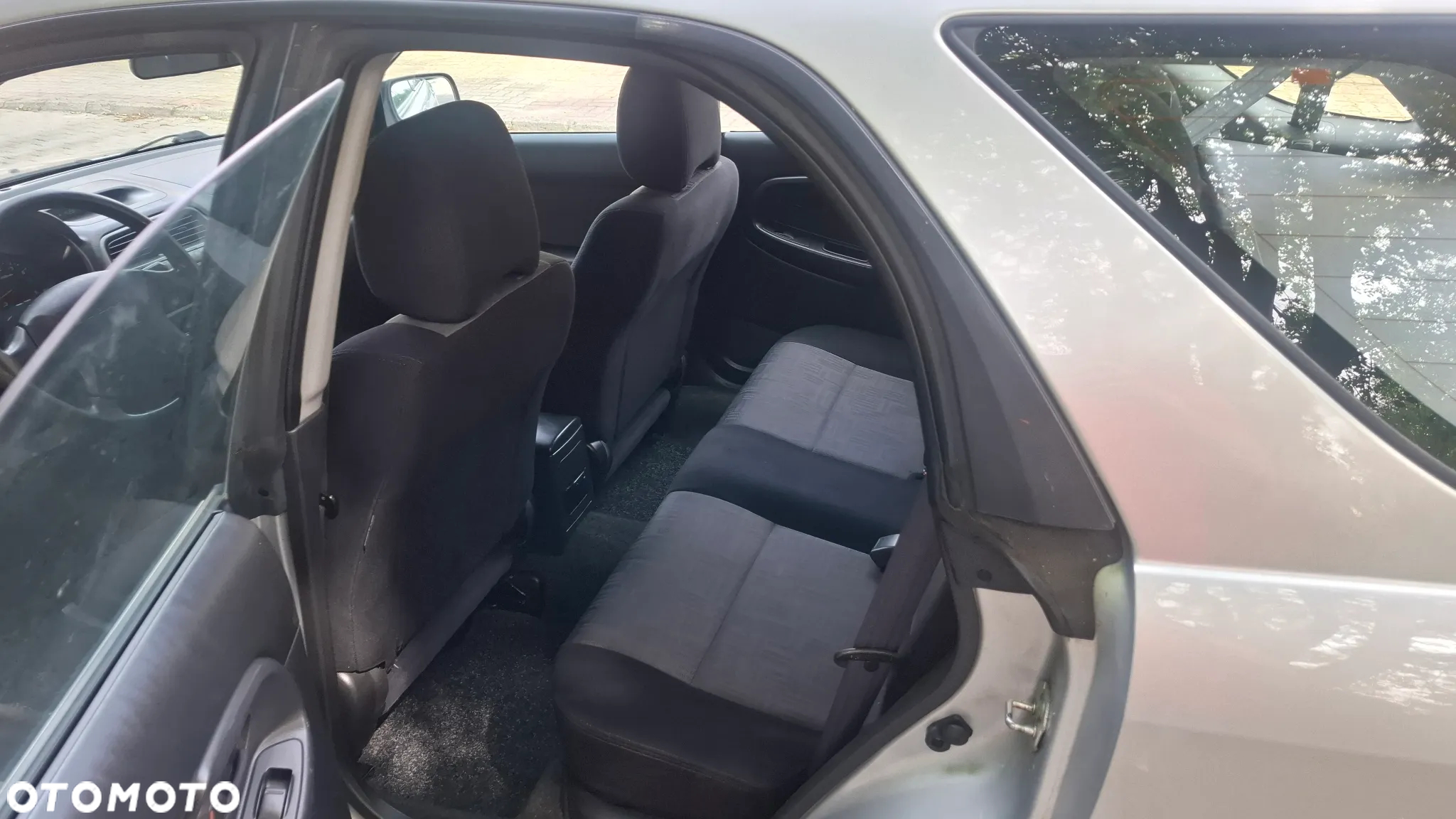 Subaru Impreza 2.0 RA - 8