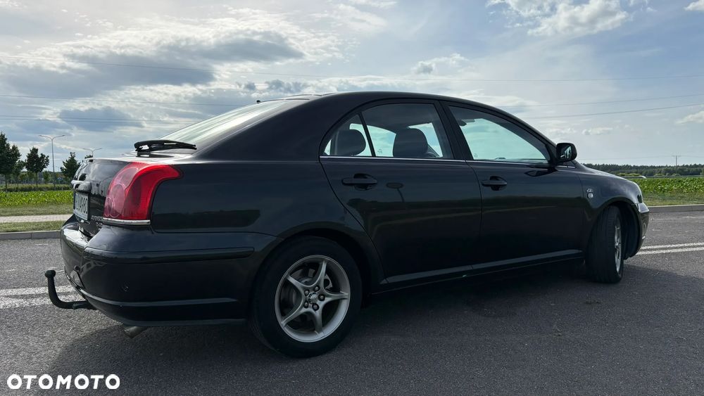 Toyota Avensis 2.0 D-4D - 4