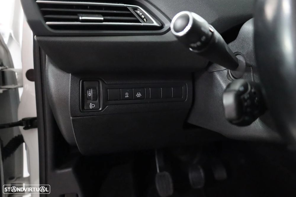 Peugeot 308 SW BlueHDi 100 Stop & Start Nível 1 Business-Line - 6