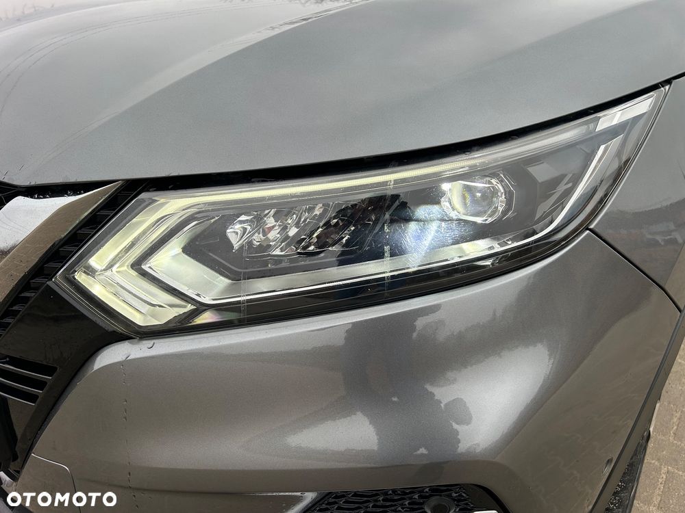 Nissan Qashqai 1.3 DIG-T DCT TEKNA+ - 39