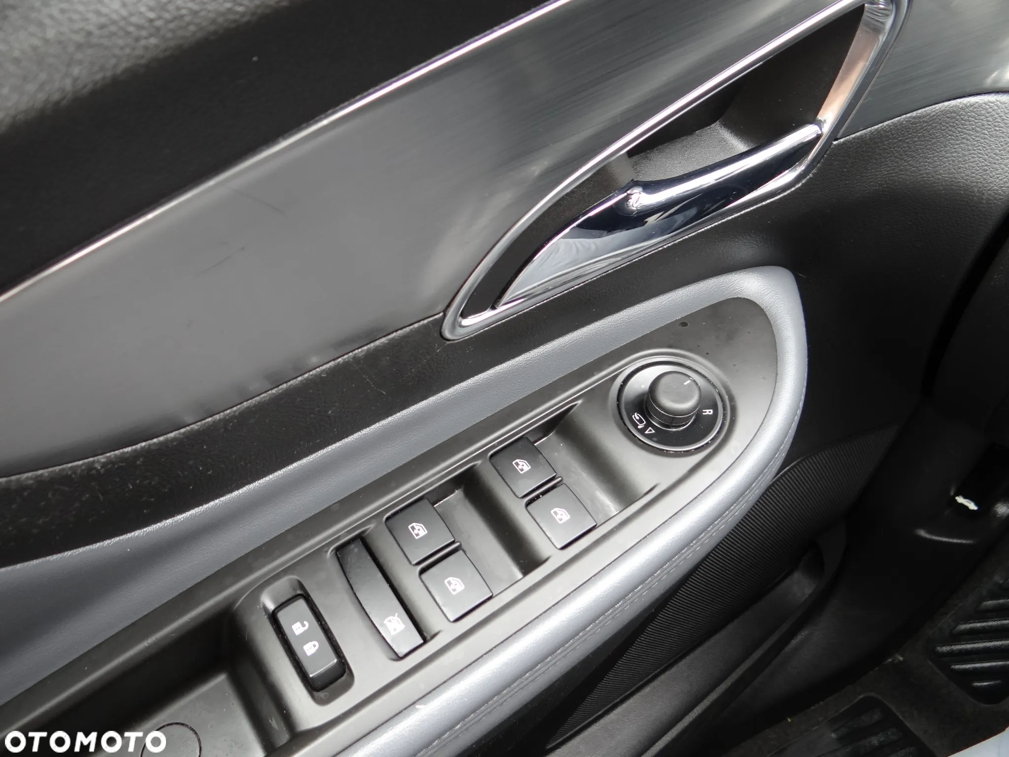 Opel Mokka 1.4 T Cosmo S&S - 20