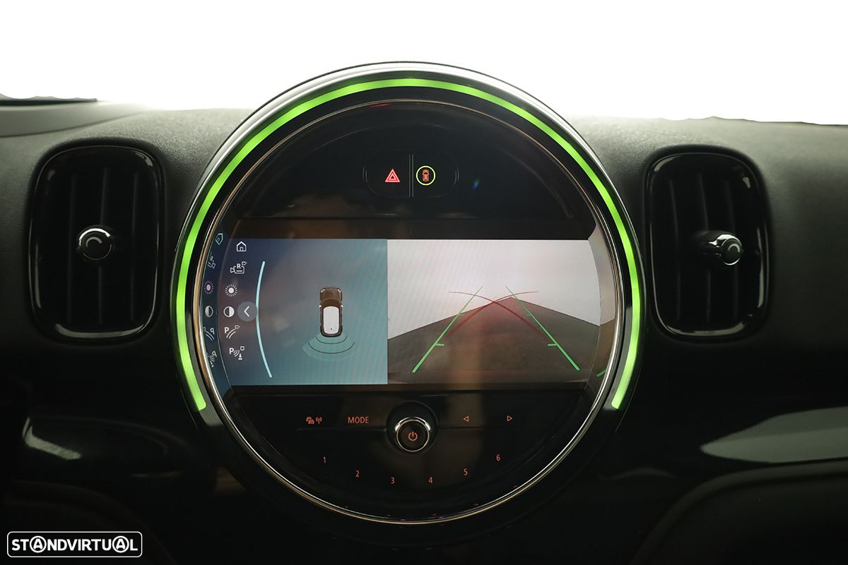 MINI Countryman Cooper SE Premium P. Essential Auto - 12