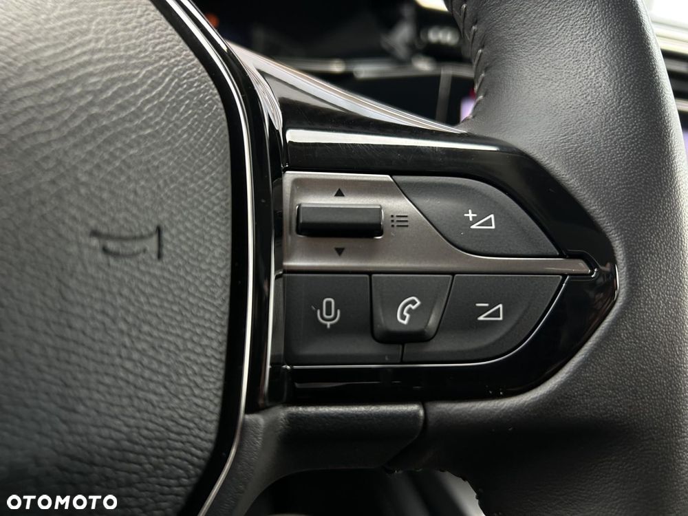 Peugeot 308 1.5 BlueHDi Allure S&S EAT8 - 29