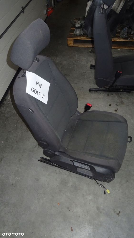 Fotele kanapa VW Golf 6 VI HB 5D materiał - 2