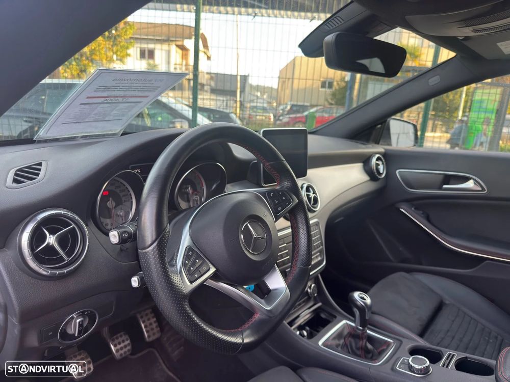 Mercedes-Benz CLA 200 - 9